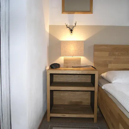 Naehe Wolfgangsee Salzkammergut * Strobl