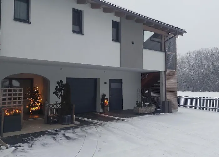 Naehe Wolfgangsee Salzkammergut * Strobl